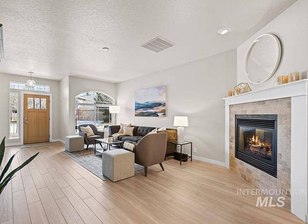 831 S Gray Eagle Way, Boise, ID 83712