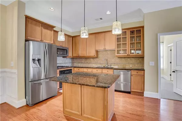 11 Perimeter CTR E #1212, Atlanta, GA 30346