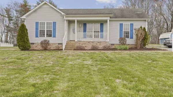 3366 Dobbins Pike, Portland, TN 37148