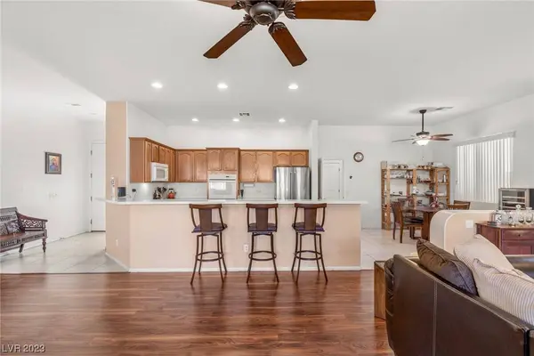 10574 Regal Stallion Avenue, Las Vegas, NV 89135