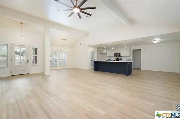 11860 Fm 775, Floresville, TX 78114