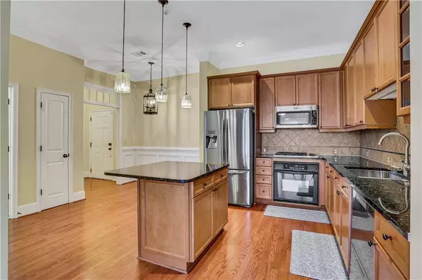 11 Perimeter CTR E #1212, Atlanta, GA 30346