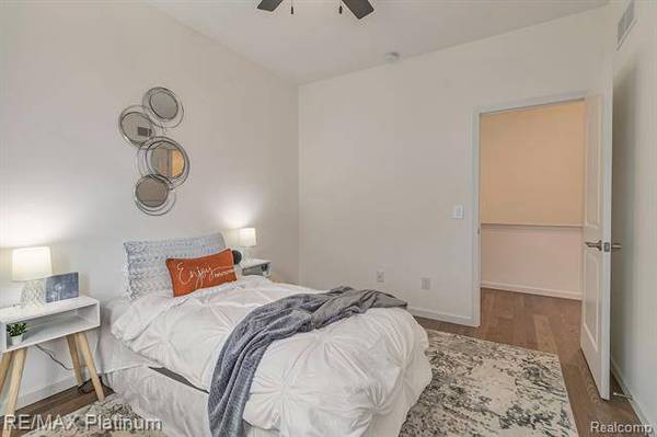 2892 BLUE SKY Drive, Howell, MI 48843