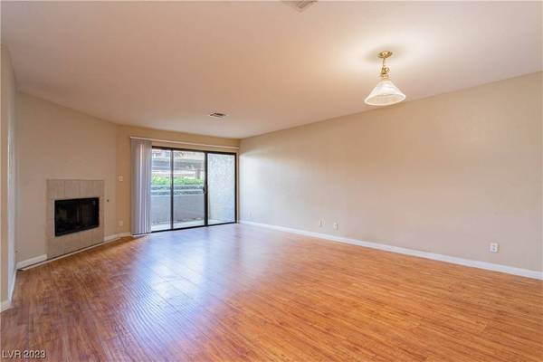 5066 S Rainbow Boulevard #106, Las Vegas, NV 89118