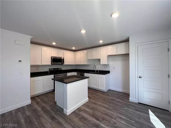 321 Bay Village Place, Henderson, NV 89011