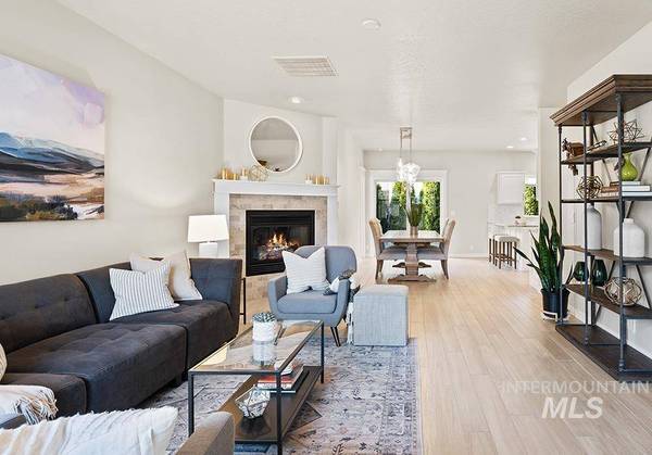 831 S Gray Eagle Way, Boise, ID 83712