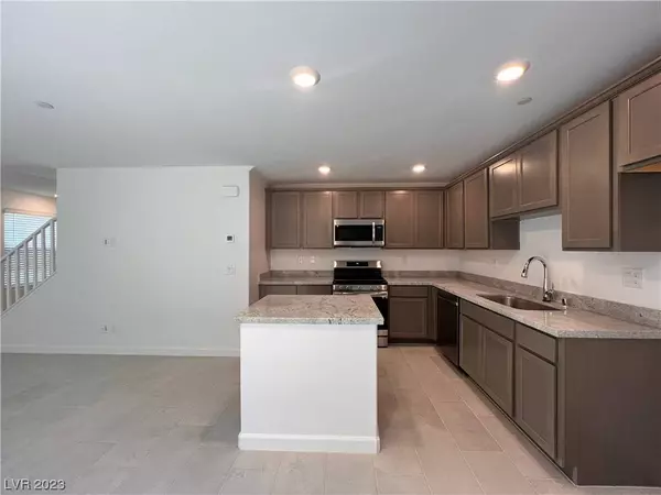 325 Bay Village Place, Henderson, NV 89011