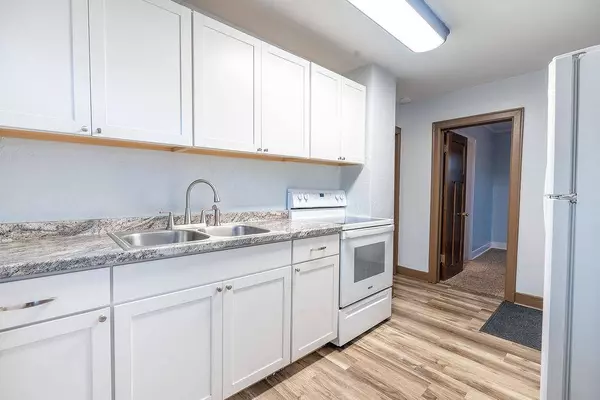 614 E Rich Ave, Spokane, WA 99207