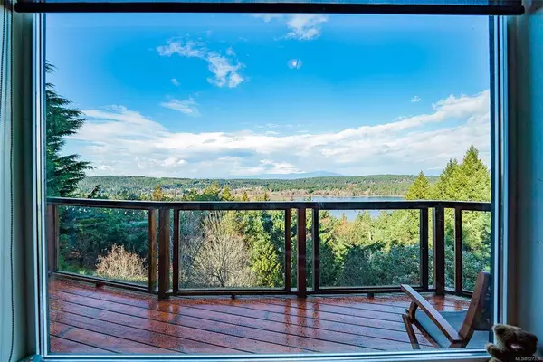 2599 Sea Blush Dr, Nanoose Bay, BC V9P 9E4