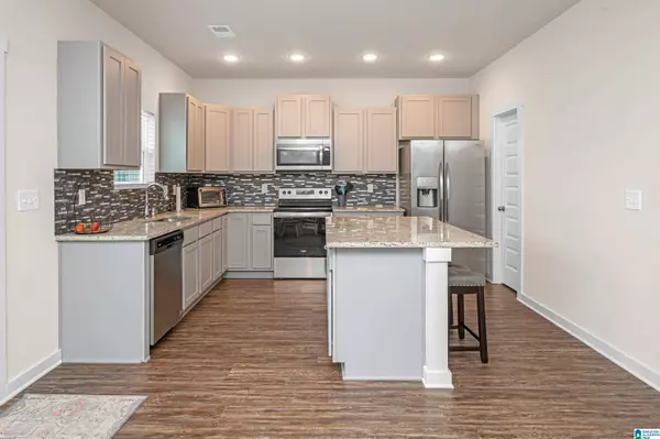 305 UNION STATION DRIVE, Calera, AL 35040