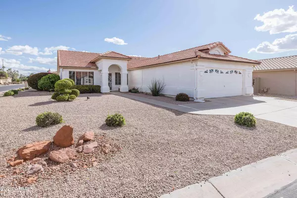 9325 E COOPERS HAWK Drive, Sun Lakes, AZ 85248