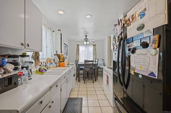 168 Avenida Del Gado, Oceanside, CA 92057