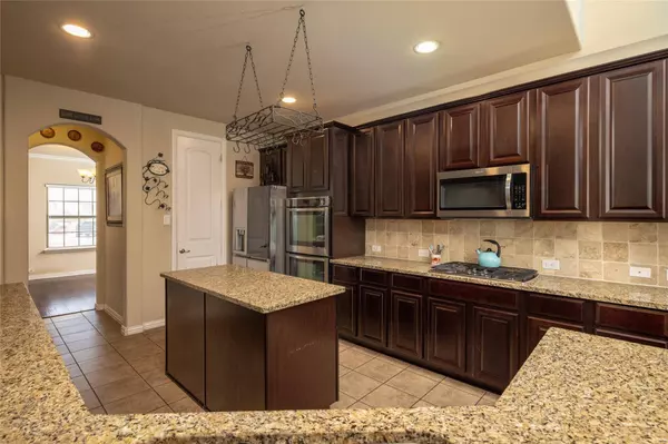 1708 Hickory Chase Circle, Keller, TX 76248