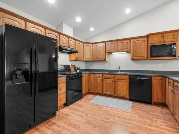 6357 Muirfield Drive SW, Cedar Rapids, IA 52404