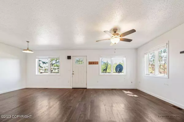 1532 S Chugach ST, Palmer, AK 99645