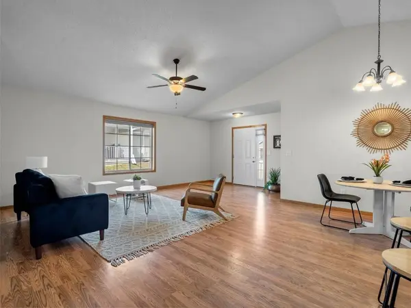 6357 Muirfield Drive SW, Cedar Rapids, IA 52404