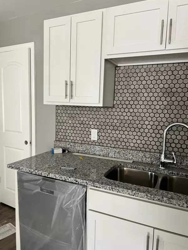 3612 N LLOYD DR, Memphis, TN 38108