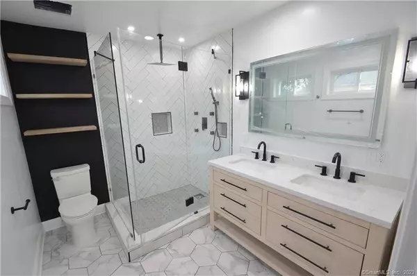 312 West Avenue, Darien, CT 06820