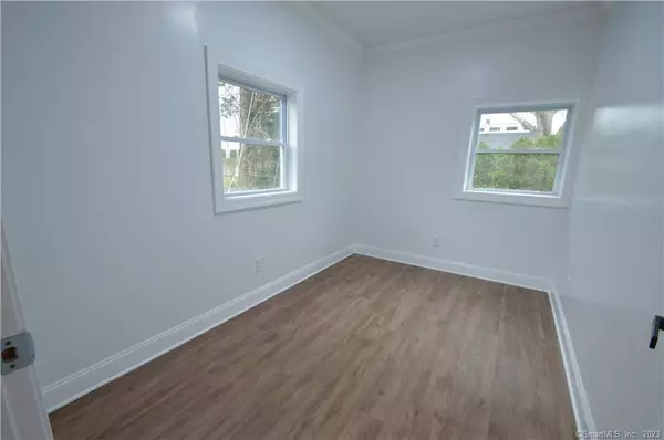 312 West Avenue, Darien, CT 06820