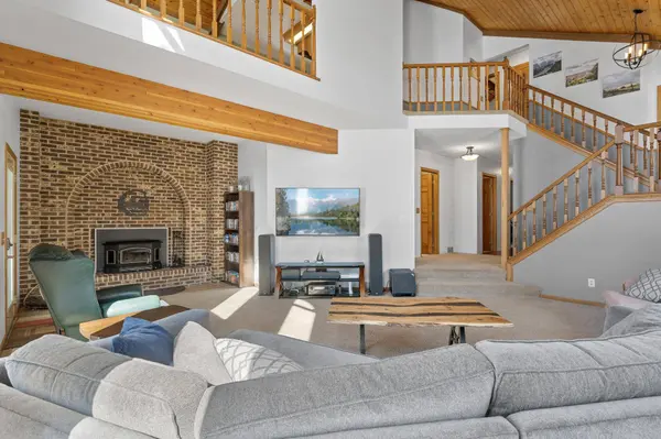 5942 County Road 30 SE, Delano, MN 55328