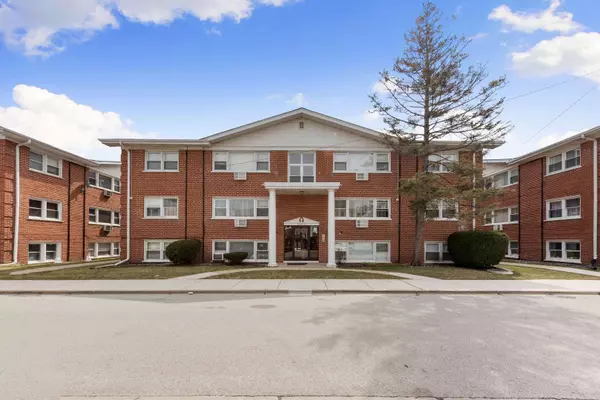 10113 Hartford Court #3A, Schiller Park, IL 60176