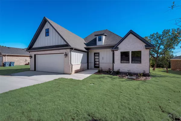 2809 Catfish Court, Granbury, TX 76048