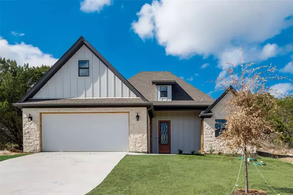 2410 Steepleridge Circle, Granbury, TX 76048
