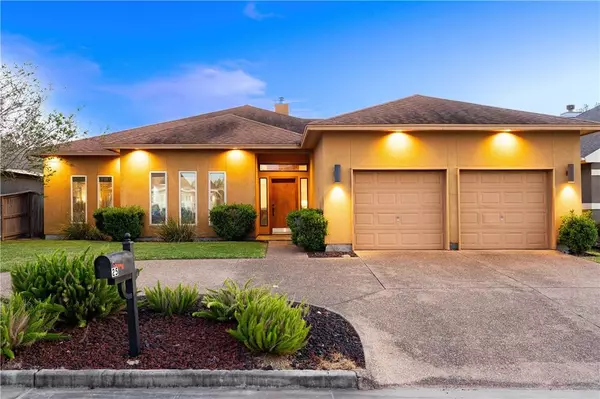 25 Virginia Hills DR, Corpus Christi, TX 78414