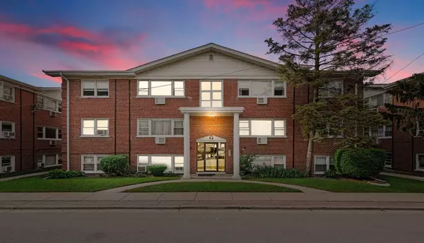 10113 Hartford Court #3A, Schiller Park, IL 60176