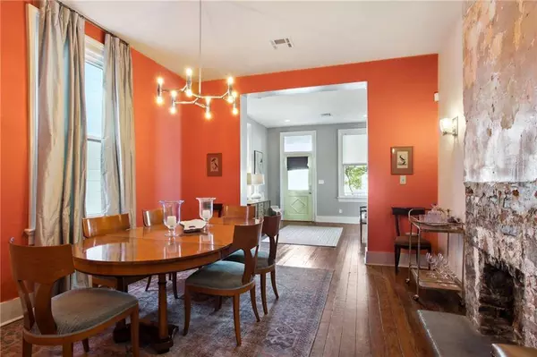 2531 VALENCE ST, New Orleans, LA 70115