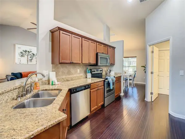 632 HIGHLAND MEADOWS AVE, Davenport, FL 33837