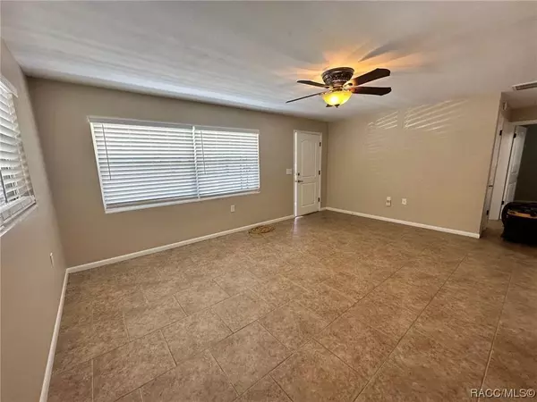 37 Beverly Hills BLVD, Beverly Hills, FL 34465