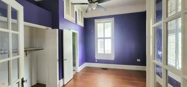 308 Forsyth ST, Barnesville, GA 30204