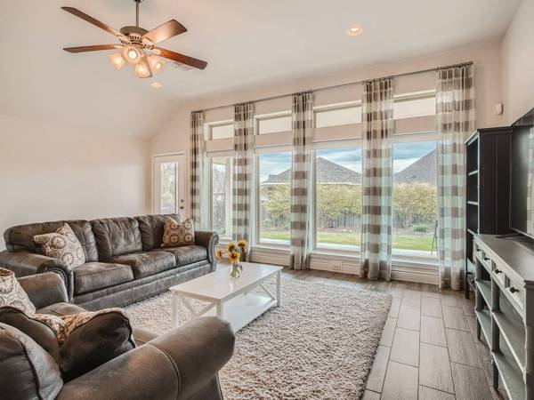 104 Lazio LN, Georgetown, TX 78628