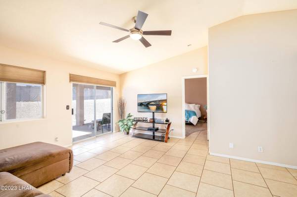 3901 Big Horn Dr, Lake Havasu City, AZ 86406
