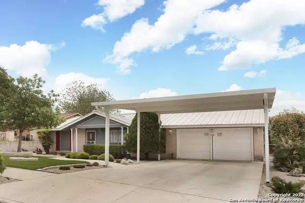 134 Paradise Valley, San Antonio, TX 78227-4828