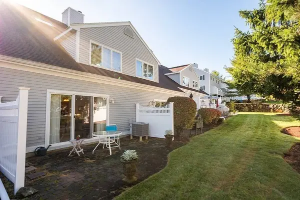 6 Tanglewood Ln #6, Salem, MA 01970