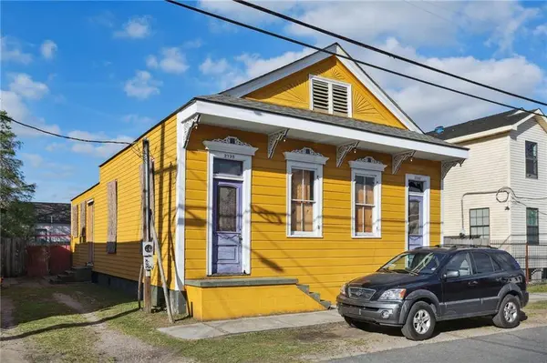 2727 MARAIS ST, New Orleans, LA 70117