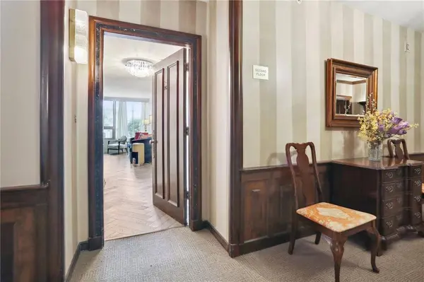 2100 ST CHARLES AVE #2G, New Orleans, LA 70130