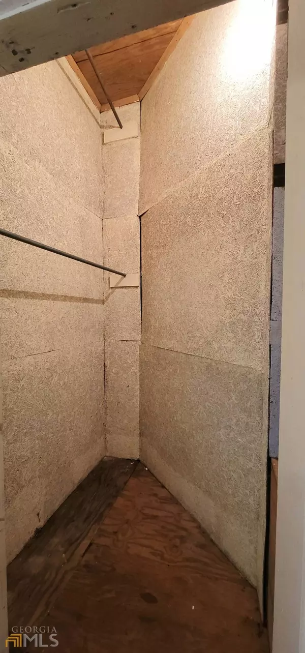 308 Forsyth ST, Barnesville, GA 30204