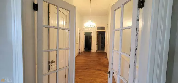 308 Forsyth ST, Barnesville, GA 30204