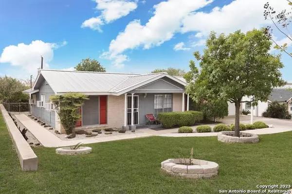 134 Paradise Valley, San Antonio, TX 78227-4828