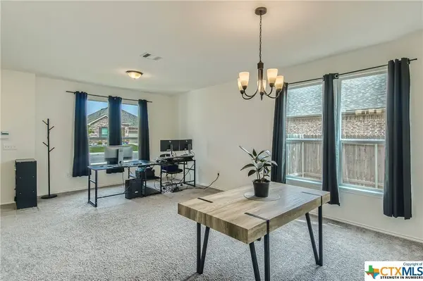 609 Dandelion ST, Lockhart, TX 78644