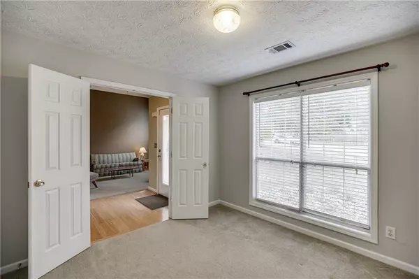 1815 Great Water LN, Lawrenceville, GA 30043