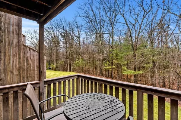 79 Pennacook Dr #79, Leominster, MA 01453