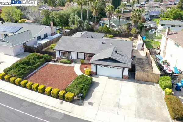 2120 Silverado Dr, Antioch, CA 94509