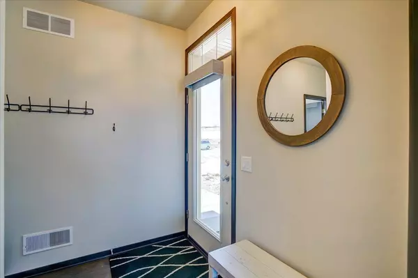 3016 Bronze Leaf Ln, Sun Prairie, WI 53590