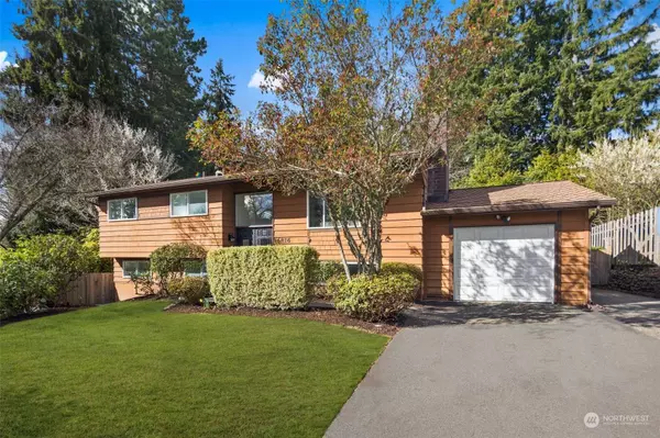 16816 NE 107th ST, Redmond, WA 98052