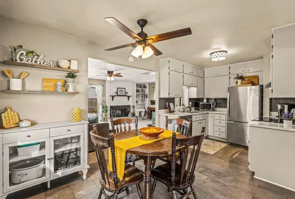 6904 Butternut, Caledonia, WI 53402