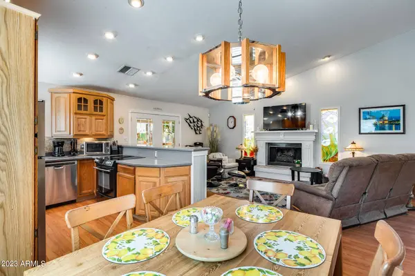 928 S 21ST Street, Mesa, AZ 85204